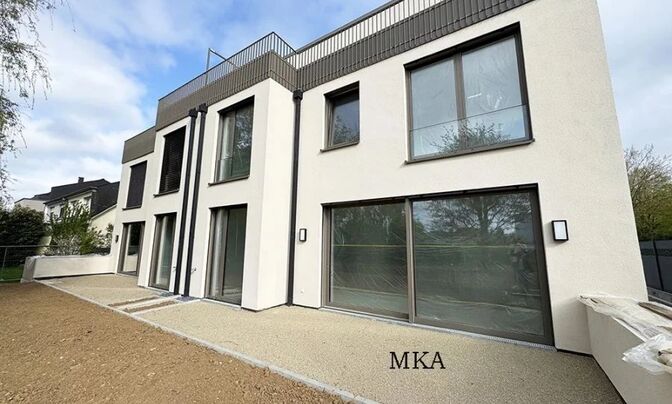 Duplex 3 bedrooms for sale in Strassen