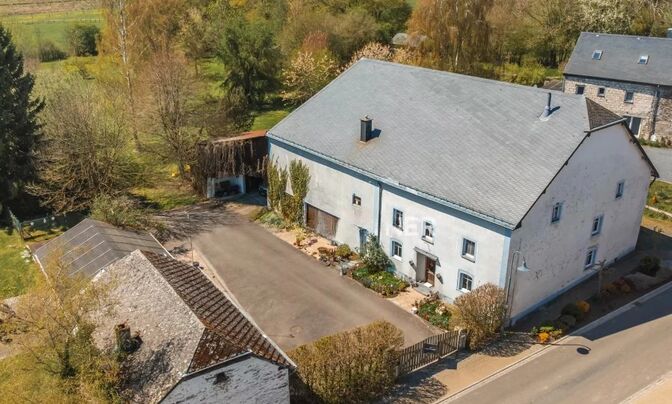 Detached house 4 bedrooms for sale in Basbellain