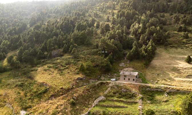 Chalet for sale in Canillo, 3 bedrooms