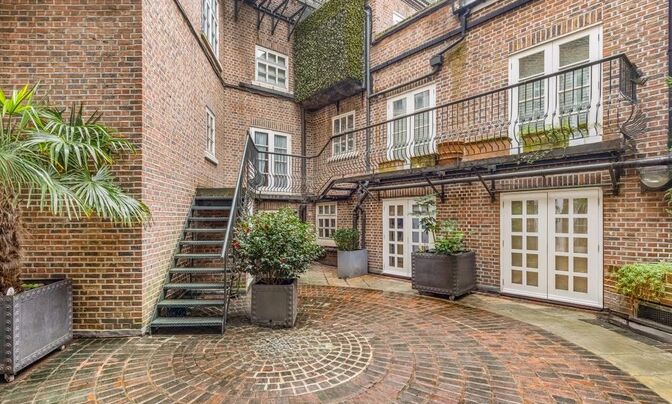 Cheyne House Chelsea Embankment