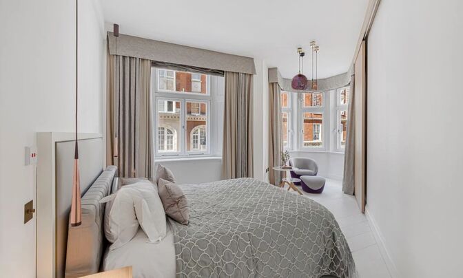 Basil Street, Knightsbridge