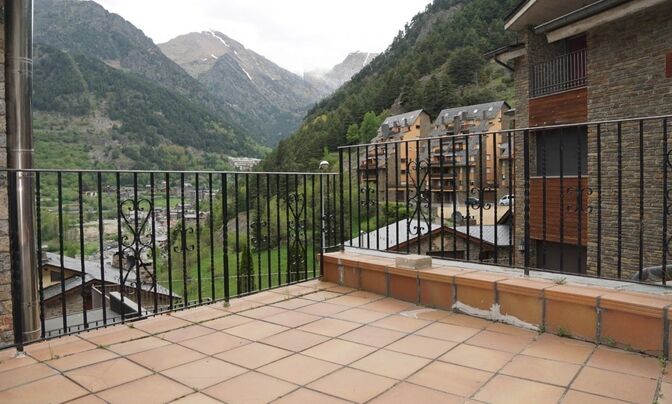 7-bedroom chalet in Arinsal
