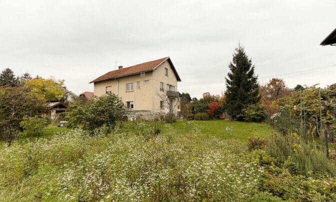 Двухэтажный дом Новый Любляна Бежиград.