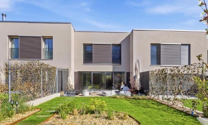 Single house 6 rooms