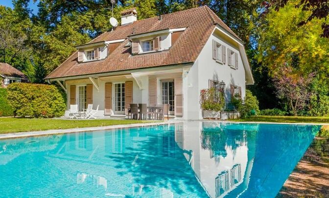 Single house 8 rooms