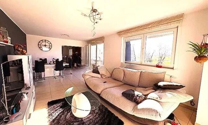 Apartment 3 bedrooms for sale in Pontpierre