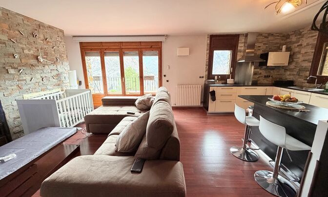 Chalet for sale in Aixirivall with 5 bedrooms