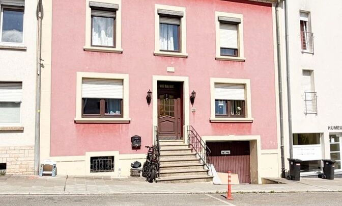 Semi-detached house 8 bedrooms for sale in Rodange