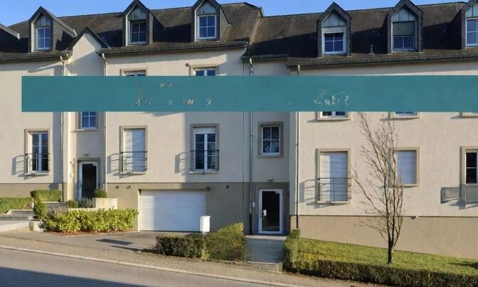 Duplex 3 bedrooms for sale in Hobscheid