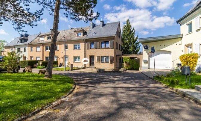 Semi-detached house 3 bedrooms for sale in Luxembourg-Cessange