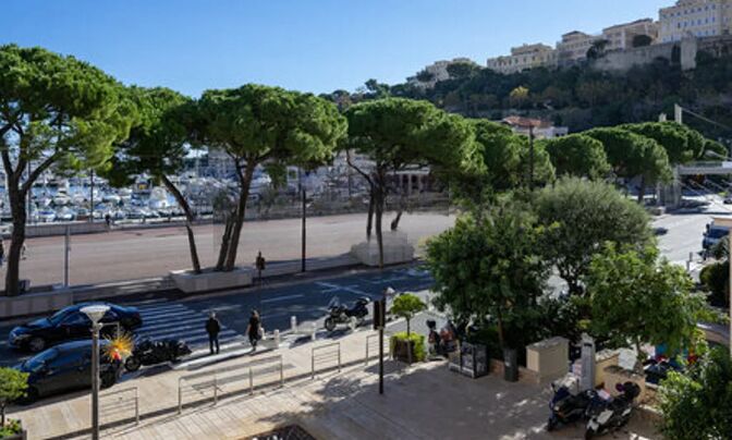 Apartment Monaco, Port