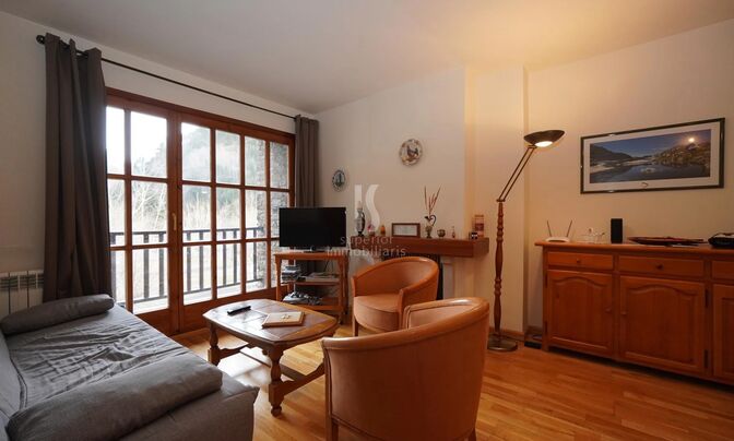 Apartment for sale in Canillo with 2 bedrooms