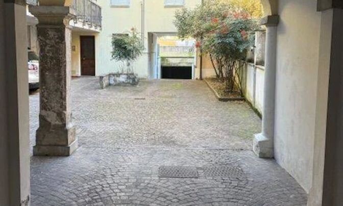 Four-room apartment in the center of Gorica