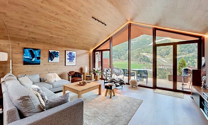 Chalet for sale in El Tarter, 4 bedrooms