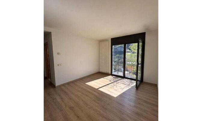Apartment for sale on Carretera d'Engolasters