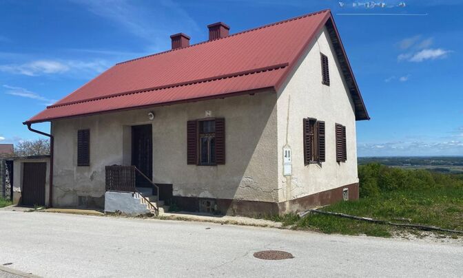 House in Destrnik with a view