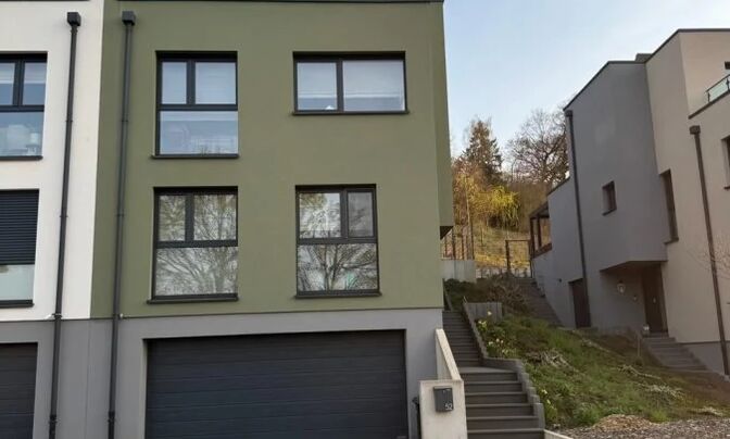 Semi-detached house 4 bedrooms for sale in Lamadelaine