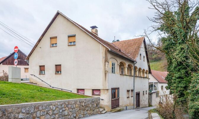 House in Metlik