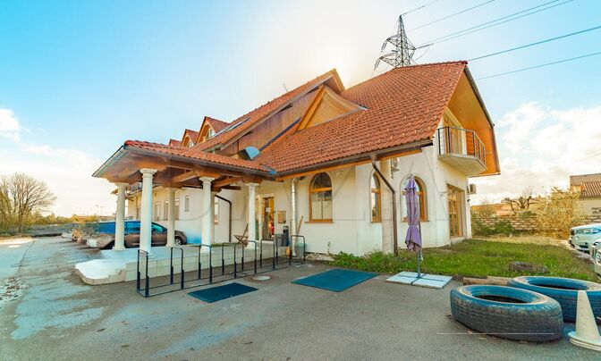 Combined premises Tomacevo