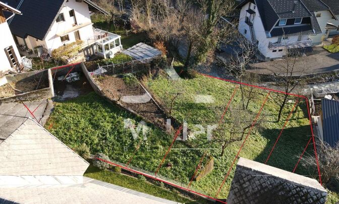 House and land, Begunje na Gorens'kem