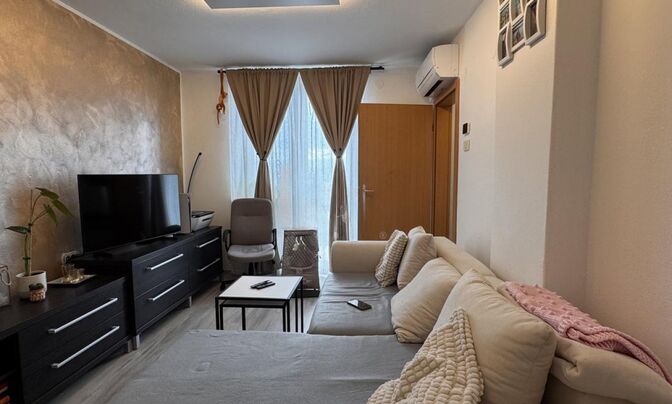 Three-room apartment near Tabor
