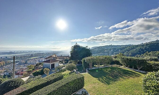 Villa Le Roc Fleuri-Cannes