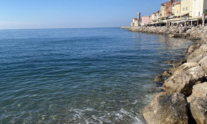 Three-room apartment in the center of Piran