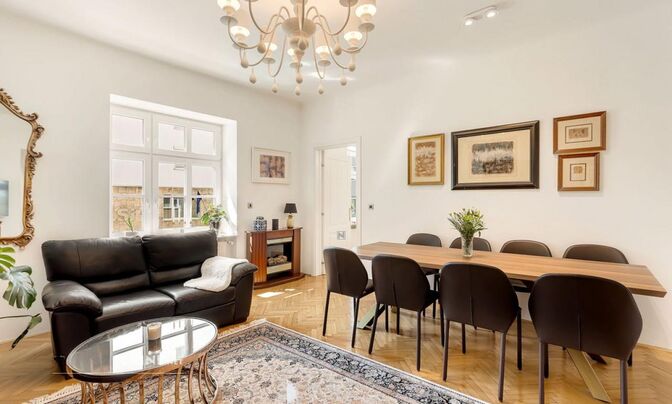 Apartment near Tivoli Park