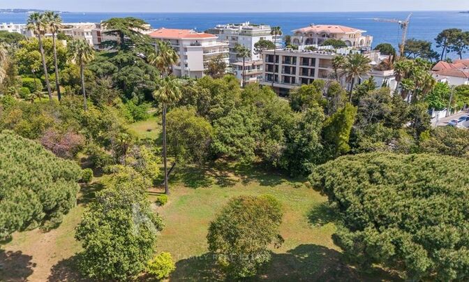 Estate Pointe Croisette