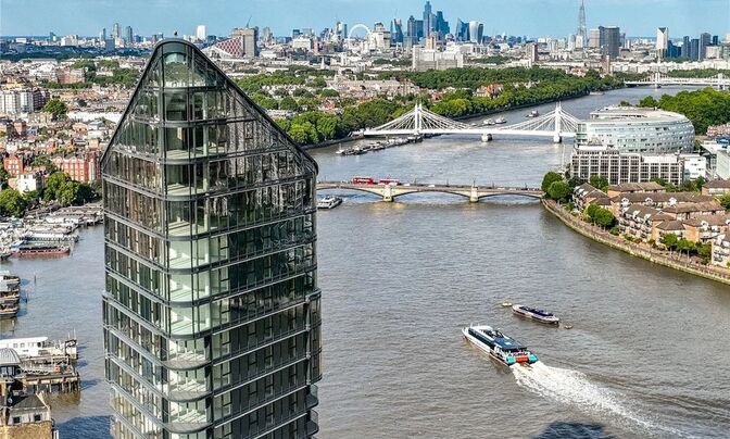 Tower East, Chelsea Waterfront, Lots Road