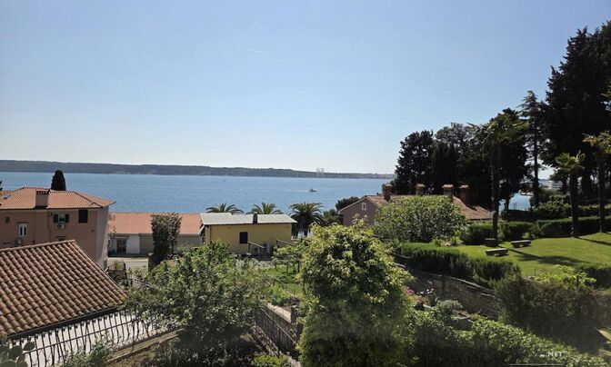 House, Portorož