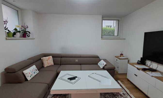 Apartment, 2 rooms, Novy Rudnik