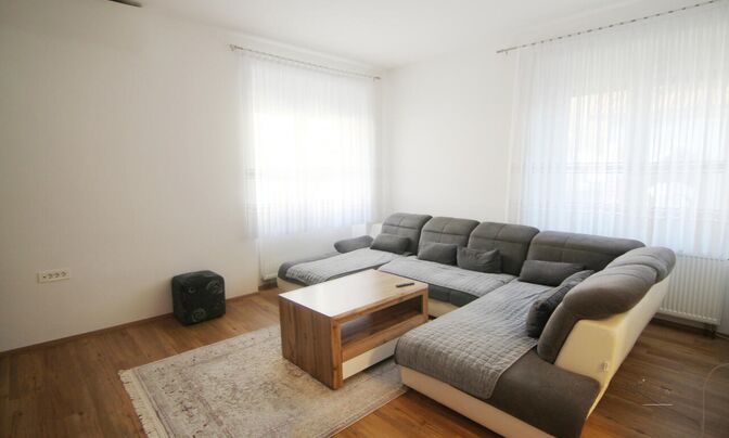 Apartment, 3 rooms, Novy Rudnik