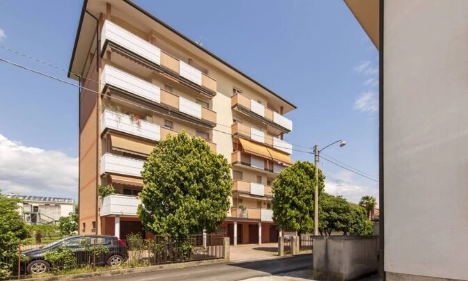 Apartment on Duse street, Center