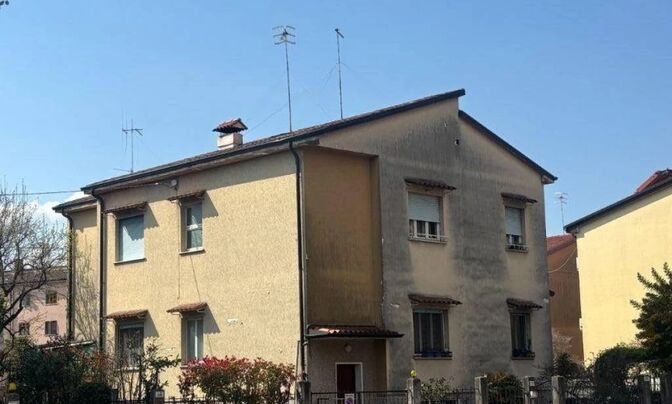 Apartment st. Toscanini 22