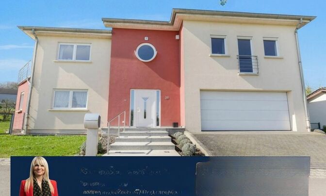 House 3 bedrooms for sale in Schengen