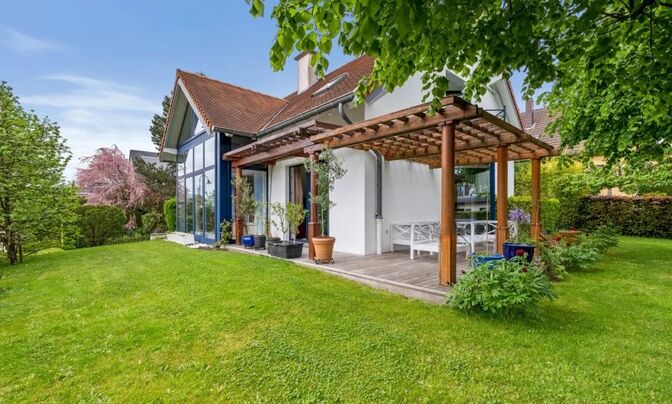 Villa 4 bedrooms for sale in Kehlen