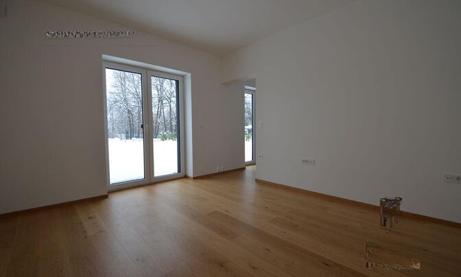 Apartment, 4-room. Vizhmarye