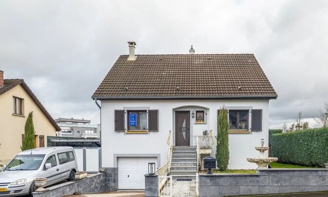 Detached house 4 bedrooms for sale in Rodange