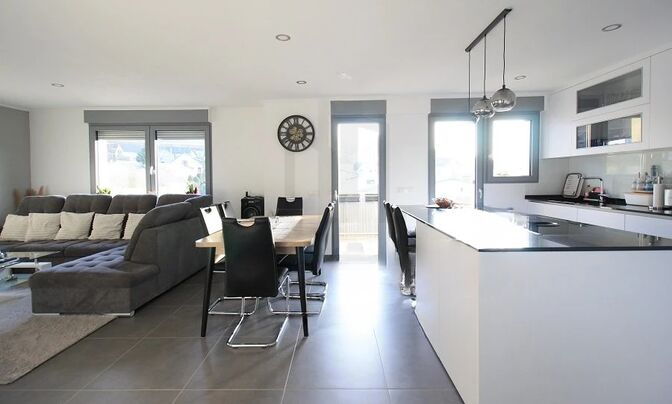 Apartment 2 bedrooms for sale in Colmar-Berg