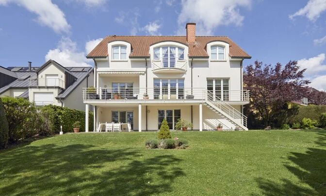 House 5 bedrooms for sale in Sanem