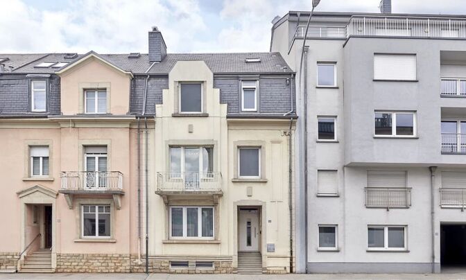 House 7 bedrooms for sale in Luxembourg-Merl
