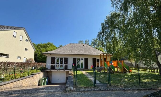 Detached house 4 bedrooms for sale in Capellen