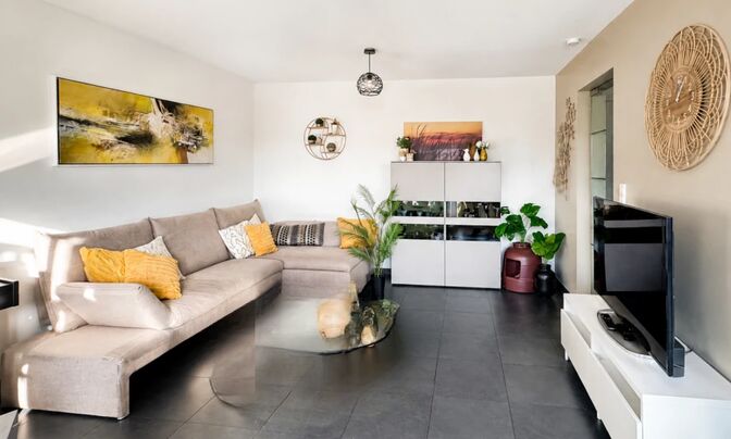 Duplex 2 bedrooms for sale in Hobscheid