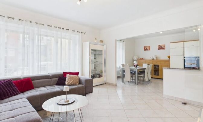 Apartment 3 bedrooms for sale in Luxembourg-Rollingergrund