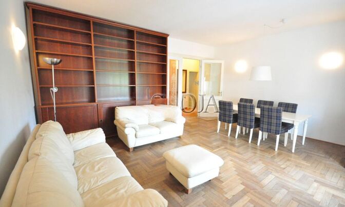 Four-room apartment in the city center