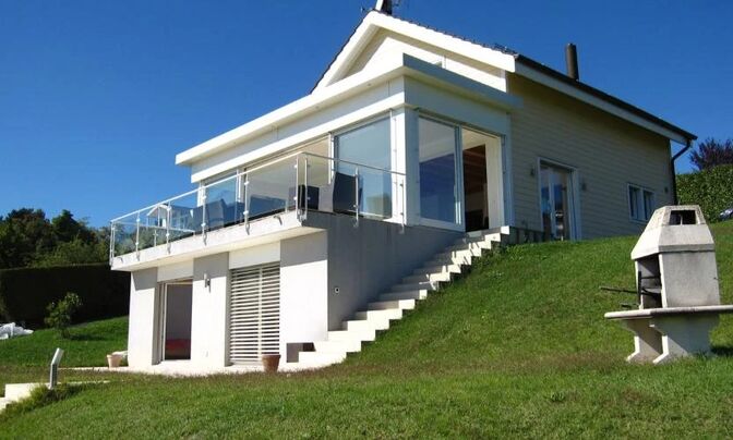 Single house 8 rooms