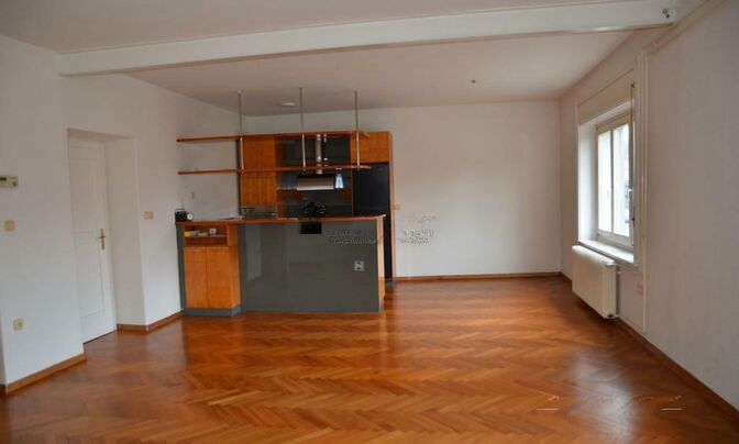 Apartment, 3 rooms, Center