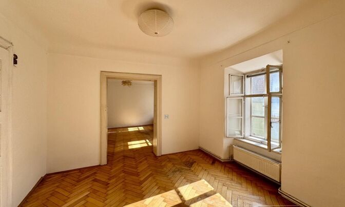 Apartment, 4 rooms, Ljubljana Center