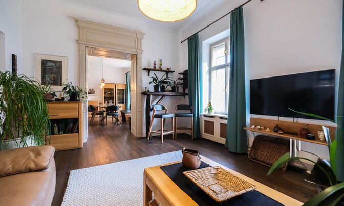 Four-room apartment in the center